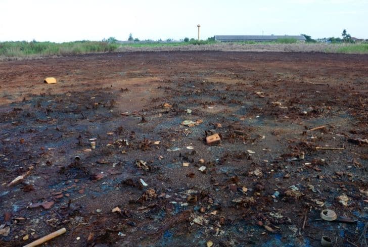 土地污染的定義、原因、影響和解決方案